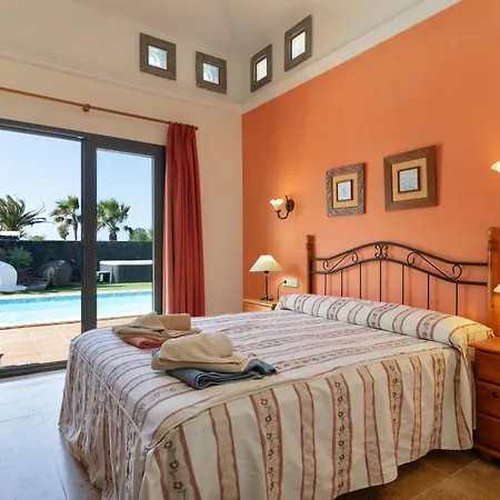 Villa Carabela 83 *