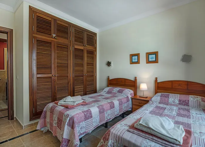 Carabela 83 Villa